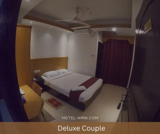 deluxe-couple-02